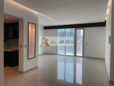 Vacant and Huge 1BR in UBora Tower at Business Bay