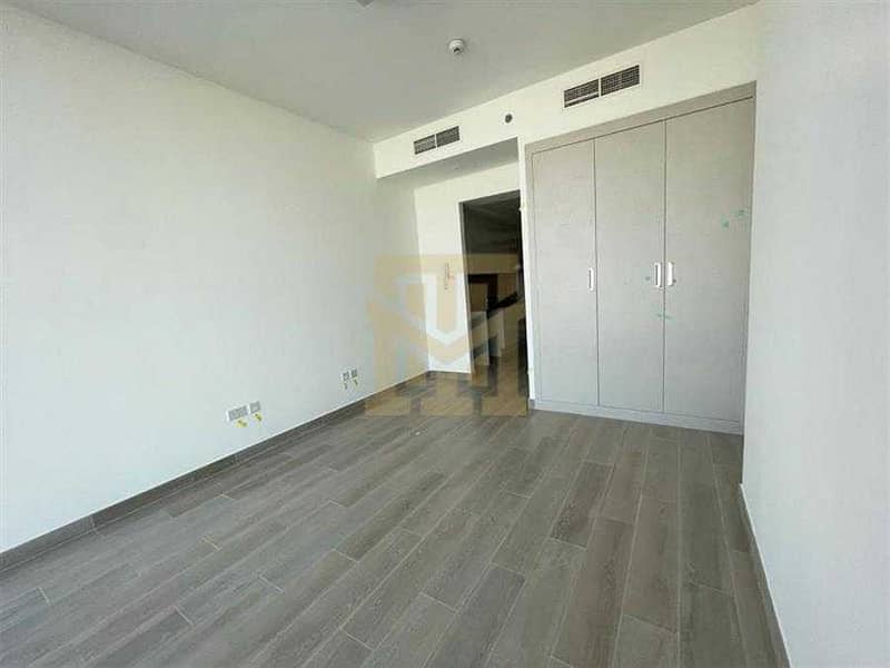 Modern Studio | Brand New | Ready to Move | High Floor