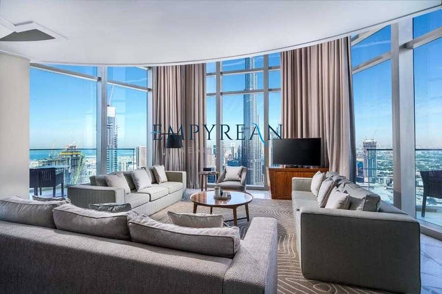 Elegant Luxurios 5BR Penthouse / Burj Khalifa View / Fully Furnished