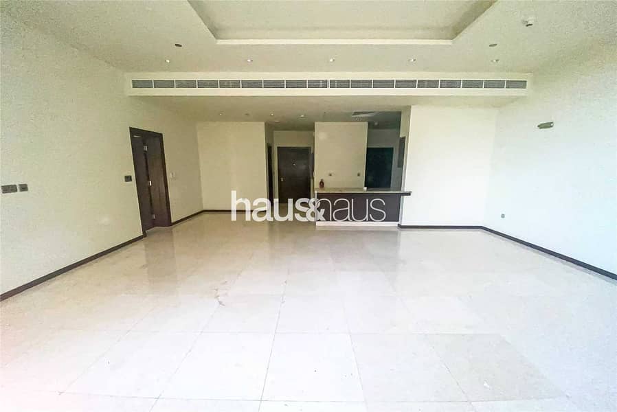 6 Spacious Layout | High Ceiling Ground Floor Flat