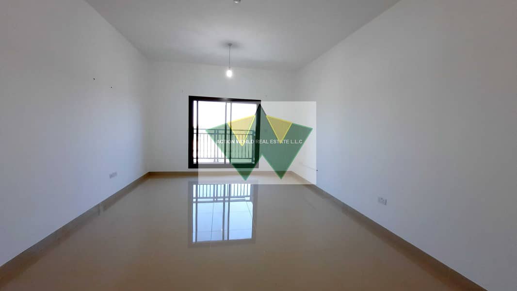12 Spectacular View 2BHK Apt with Fantastic Community