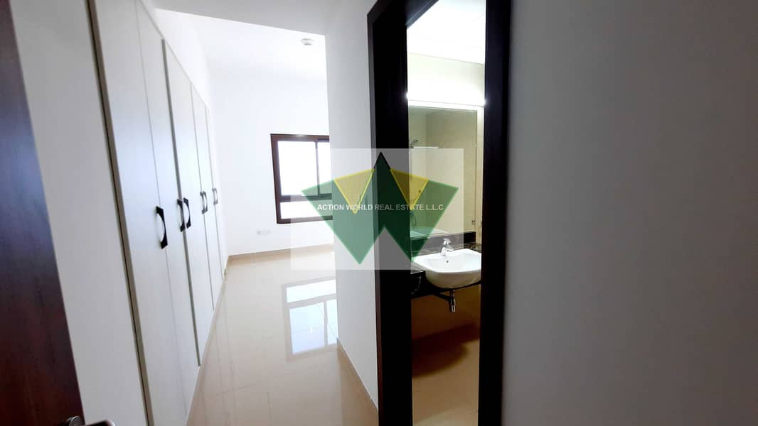 13 Spectacular View 2BHK Apt with Fantastic Community