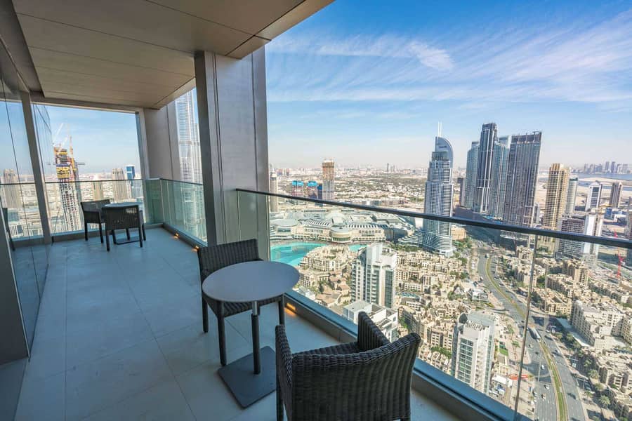 5 Duplex Penthouse with Beautiful Burj Khalifa Views
