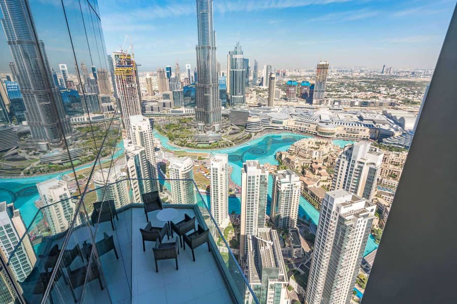 17 Duplex Penthouse with Beautiful Burj Khalifa Views