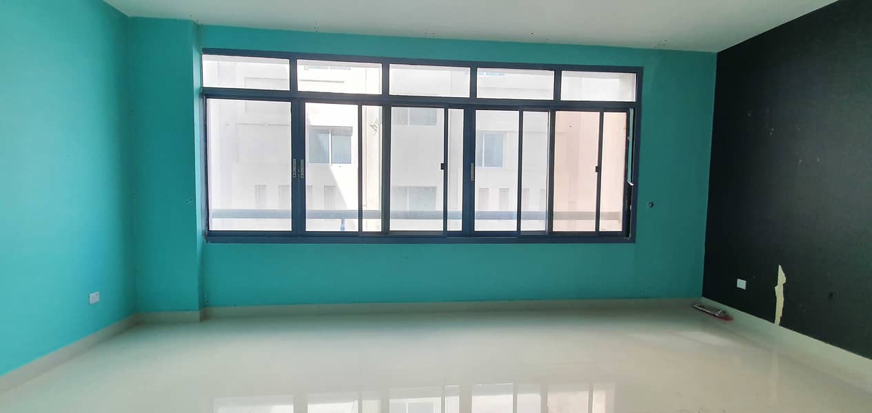 2bhk Excellent apartment with Wardrobes