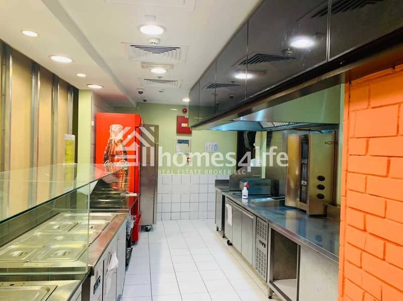 3 FULLY FITTED | KITCHEN EQUIPPED | DUBAI OUTLET MALL