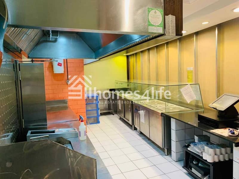 12 FULLY FITTED | KITCHEN EQUIPPED | DUBAI OUTLET MALL