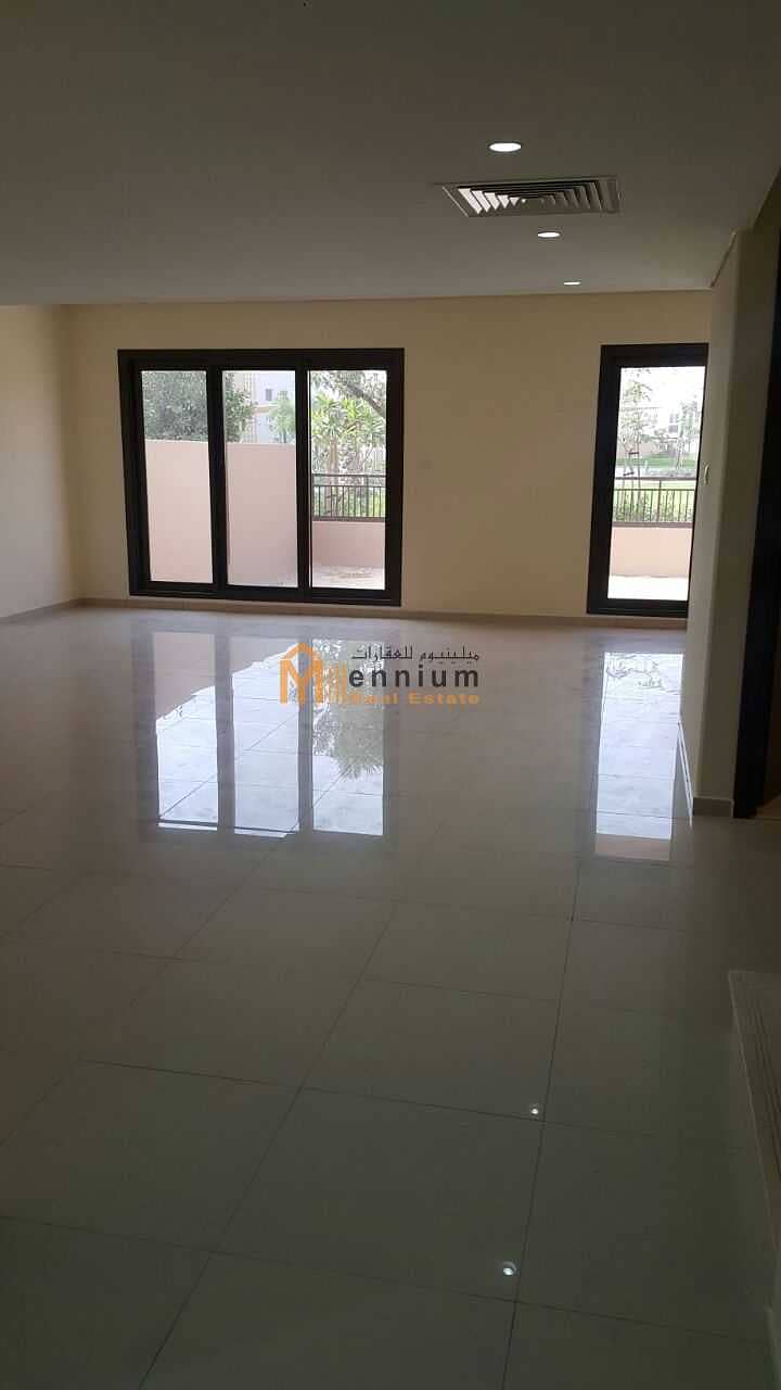 4 Ready to move Three Bedrooms Townhouse Corner For Rent