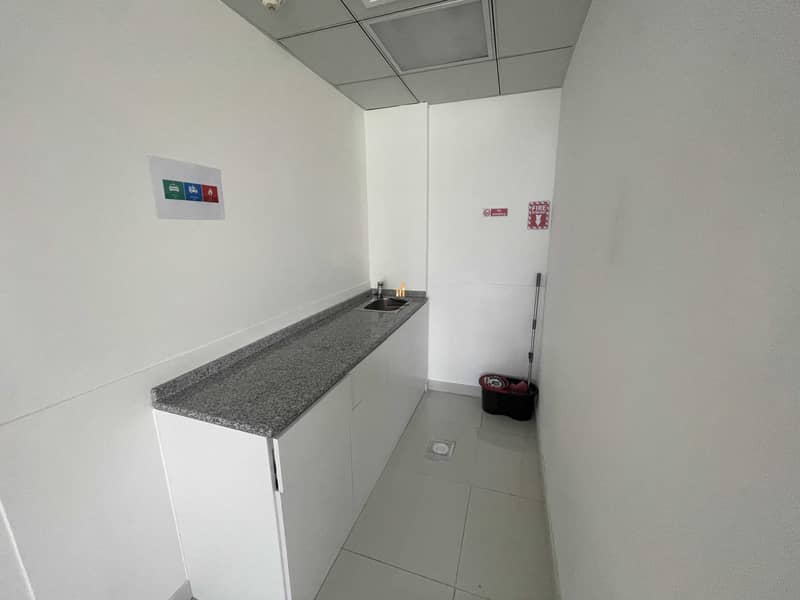 2 24/7 SECURITY OFFICE SPACE FOR RENT IN GOLD TOWER