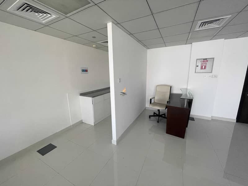 4 24/7 SECURITY OFFICE SPACE FOR RENT IN GOLD TOWER