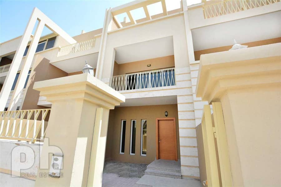 4 Bedrooms | Vacant Now | Good Condition 4 Bedrooms | Vacant Now | Good Condition
