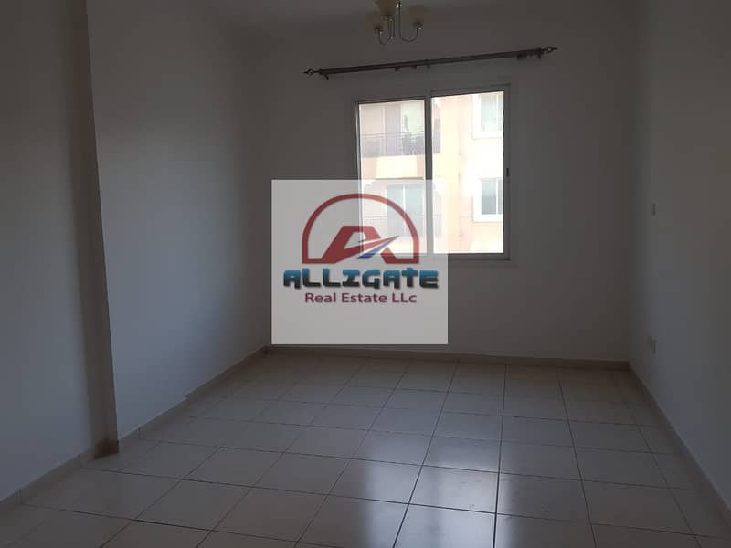 STRAIGHT UNIT ||FRANCE Q|| RENTED || BALCONY / PARKING VIEW