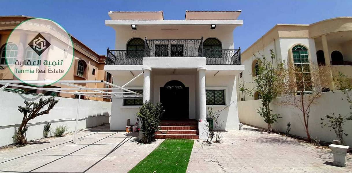 For sale villa at a very excellent price with air conditioners, electricity and water ready to live directly large areas very privileged location