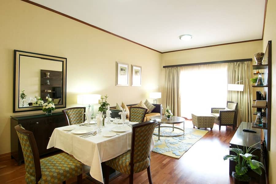 5 Living Area