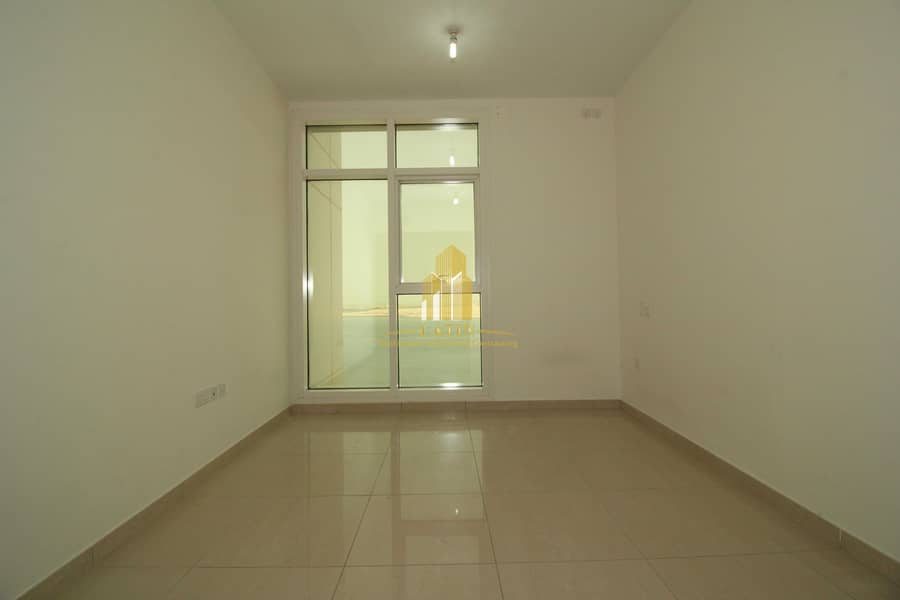 17 Breathtaking Sea view 3 Bedroom Apartment with facilities | Luxurious location !