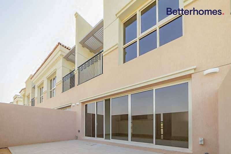 11 Brand New Townhouse |2 Bed + Maids |Community View