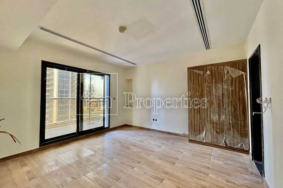 3 Furnished apartment with Burj Khalifa Views
