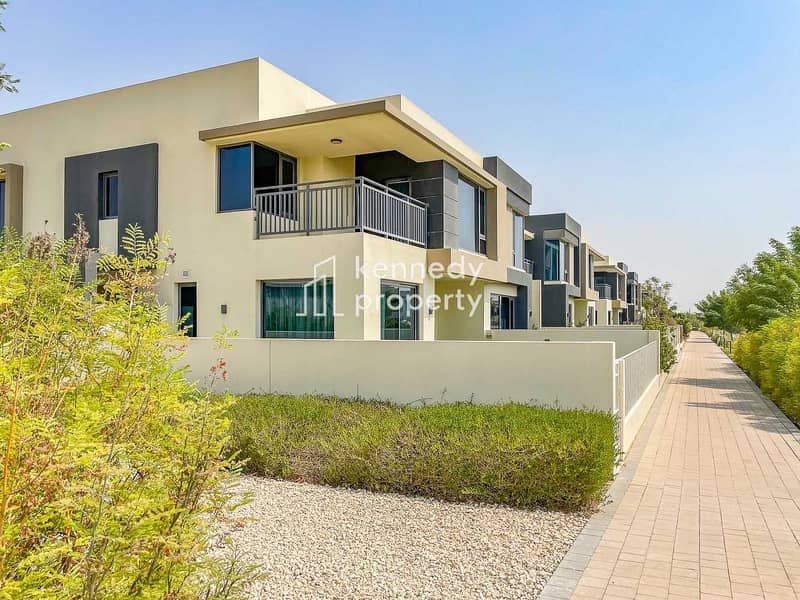 Modern Interior | Spacious Garden | Prime Location Modern Interior | Spacious Garden | Prime Location