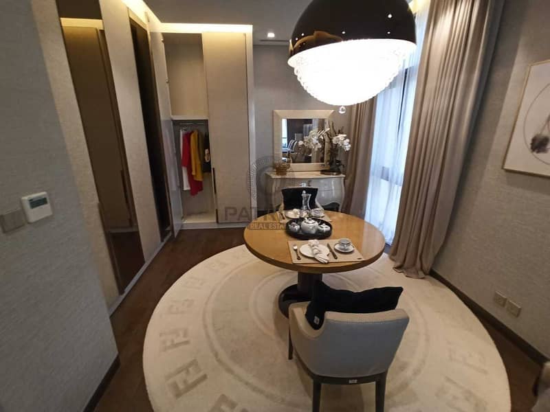 4 Luxurious Villa I Melrose I Limited Edition 5BR Homes