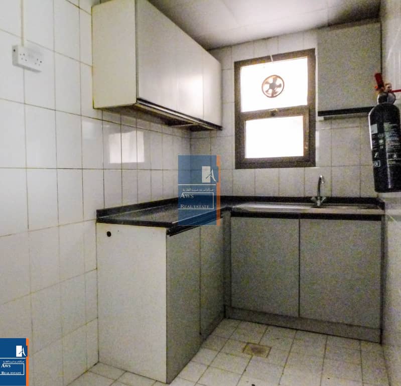 8 Direct from Landlord | Flexible Payment | Well-Maintained Family Building in a Prime Location