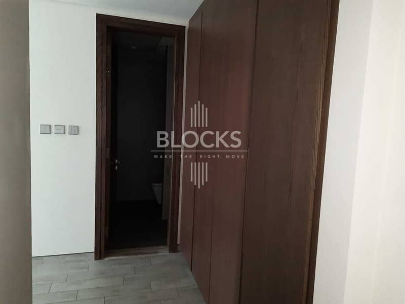2 B/R+Maids/ 2 Parkings/ Stable view 2 B/R+Maids/ 2 Parkings/ Stable view