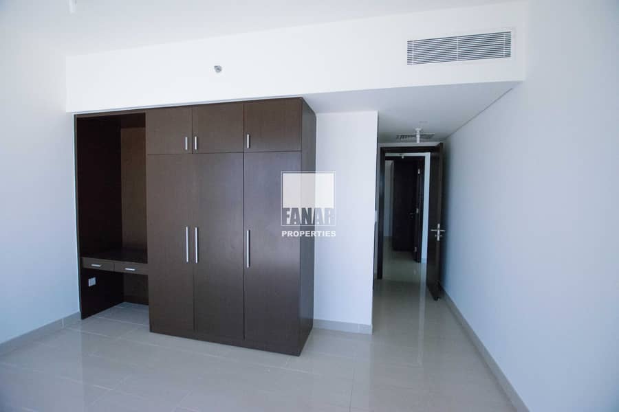 9 Newly Listed | Lowest Price High Flr. Apartment