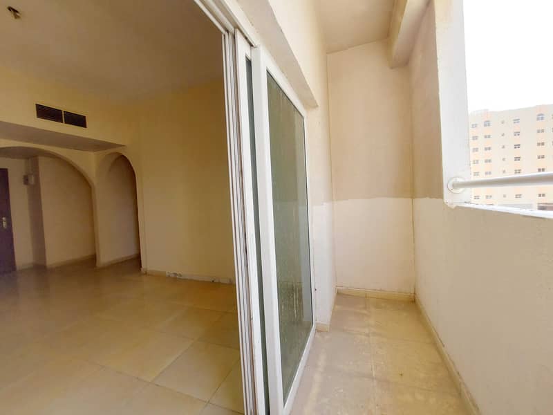 شقة في مبنى مويلح مويلح 2 غرف 26990 درهم - 5367669 شقة في مبنى مويلح مويلح 2 غرف 26990 درهم - 5367669