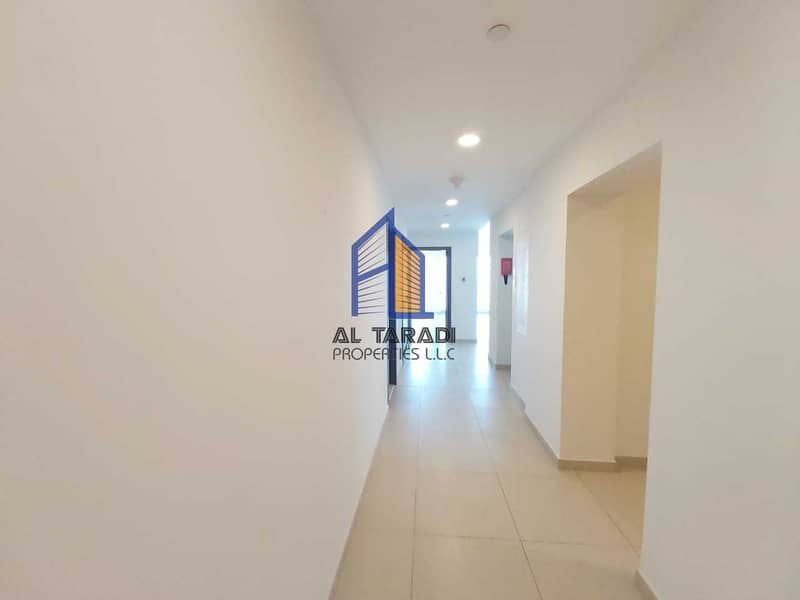 Perfect 1 + 1 BR Apartment in Gate Tower 1 Perfect 1 + 1 BR Apartment in Gate Tower 1