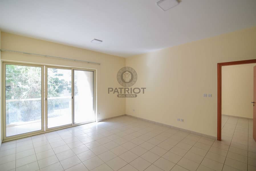 10 Bright Unit | 1 Bedroom | Ready To Move |