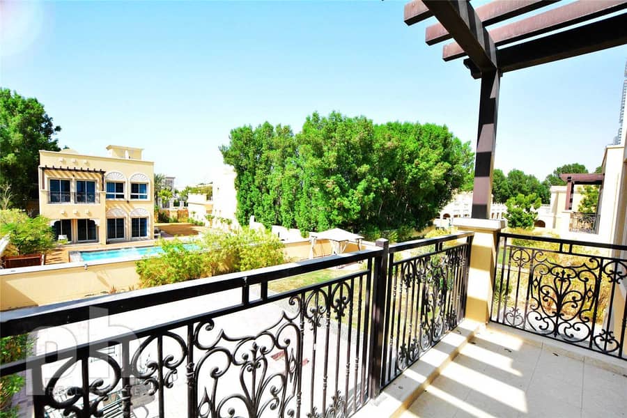 6 Villa 2 Bed + Maid & Great Garden