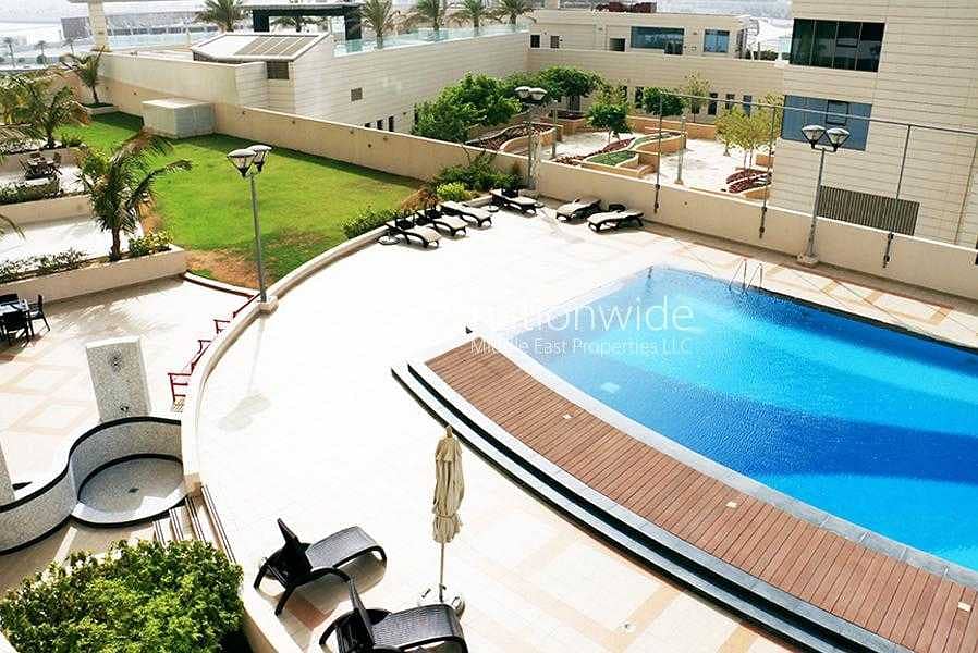 8 Hot Deal | Sophisticated Unit | Full Sea View