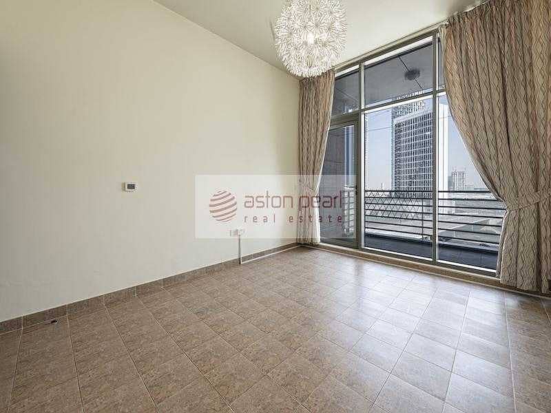 2 1BR + Study | Family home with Scintillating View