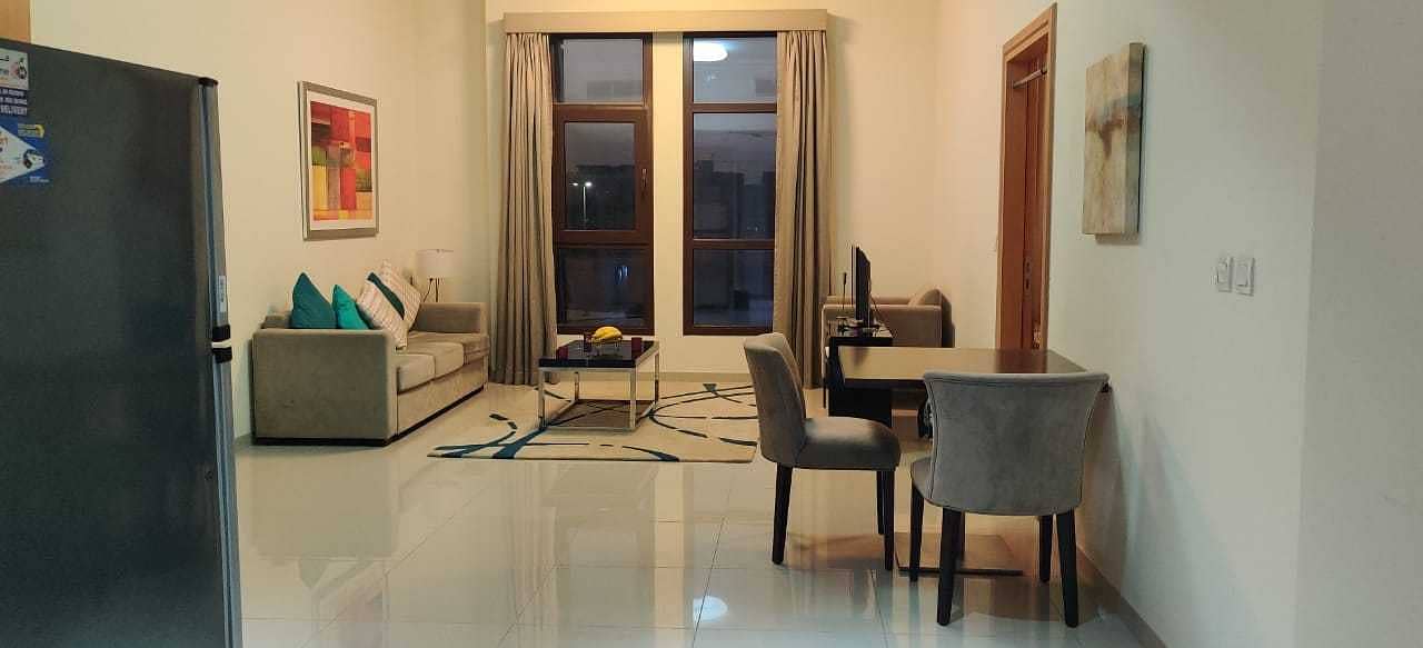 18 Spacious 1 BHK | Fully Furnished and Well Maintained