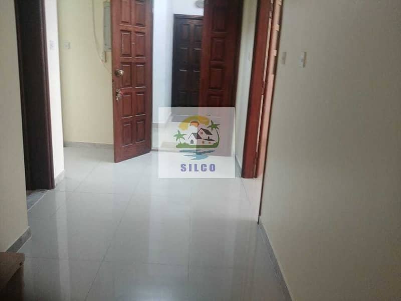 8 Fully renovated flat in central A/C