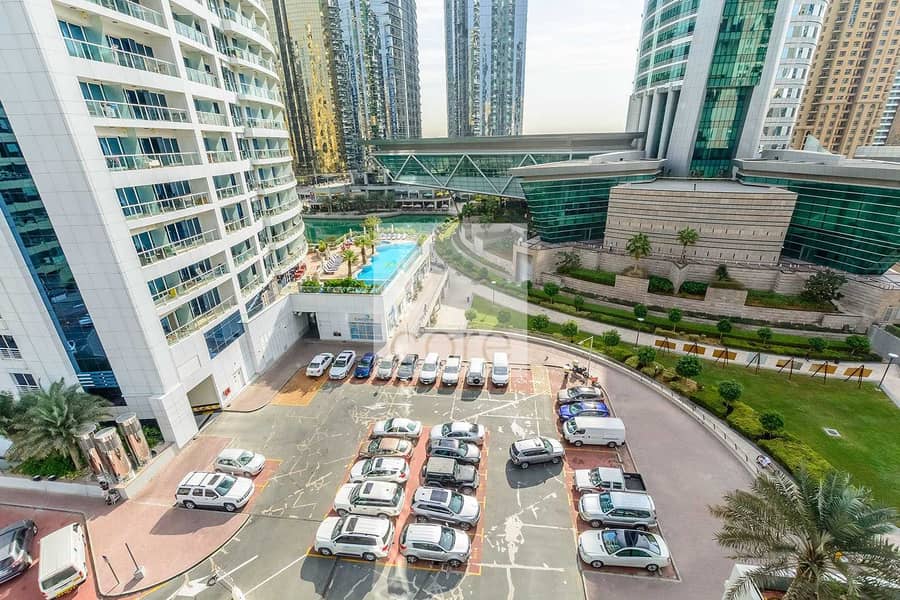 8 Fully Fitted | Open Plan | Close to Dubai Metro