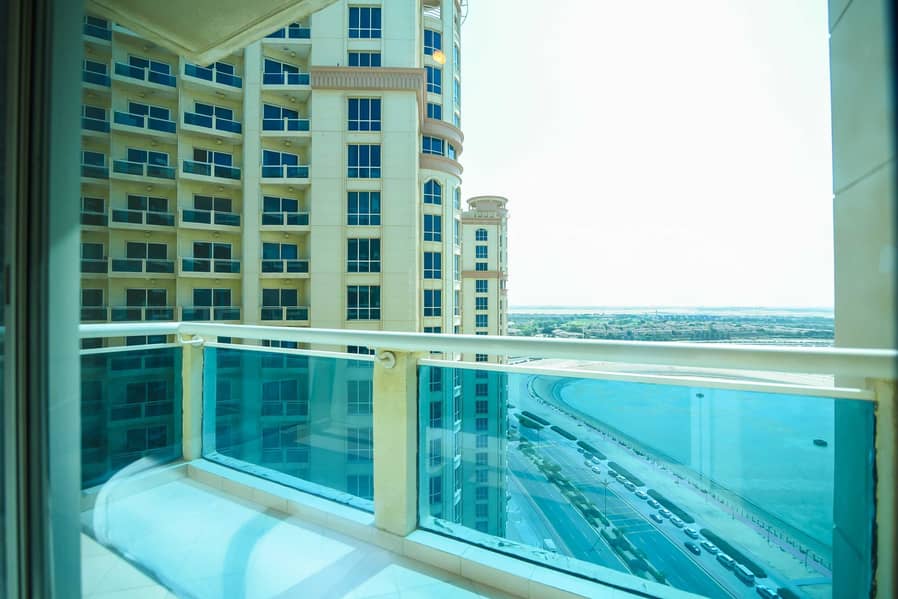 2 LAGO Vista | Studio Plus Balcony| LAKE View