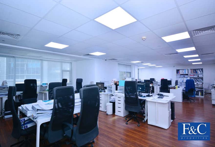 Office | Well Maintained | Vacant on September Office | Well Maintained | Vacant on September