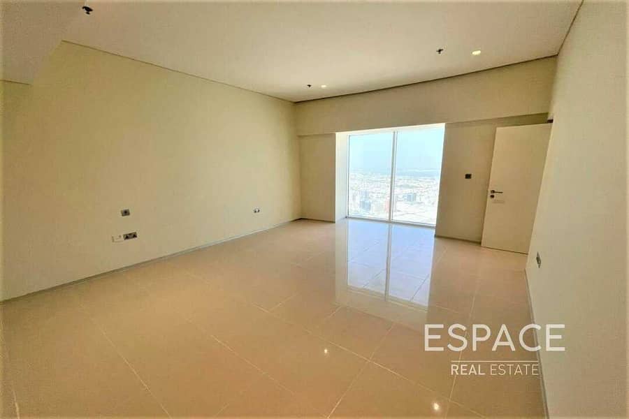 6 High Specs -  2 Bedrooms Duplex - Sea Views