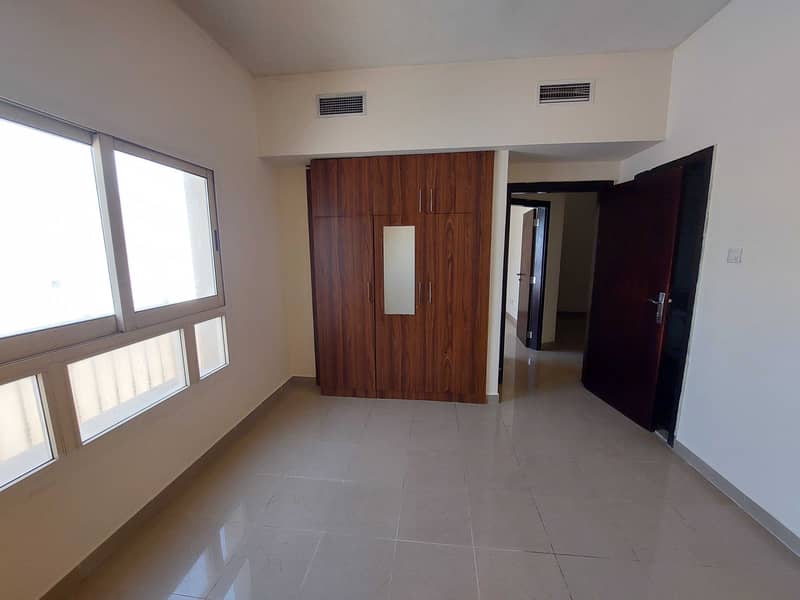 1month Free, Luxury and Big 2BHK Prime Location Roadside Veiw Muwaileh. 1month Free, Luxury and Big 2BHK Prime Location Roadside Veiw Muwaileh.