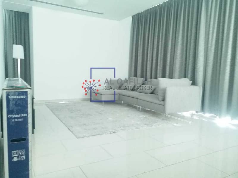 شقة في برج السلام،شارع الشيخ زايد 2 غرف 140000 درهم - 5369509