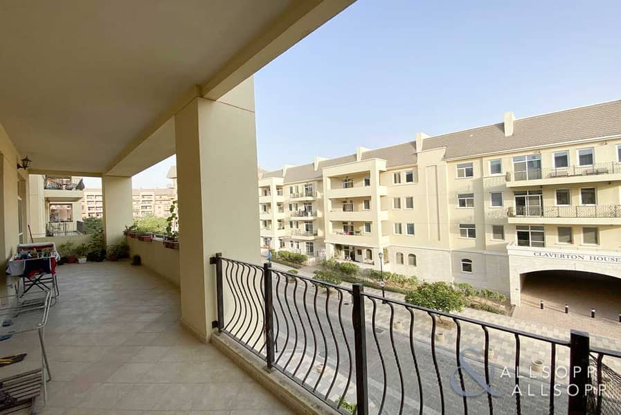 10 2 Bed | Large Balcony | Available October