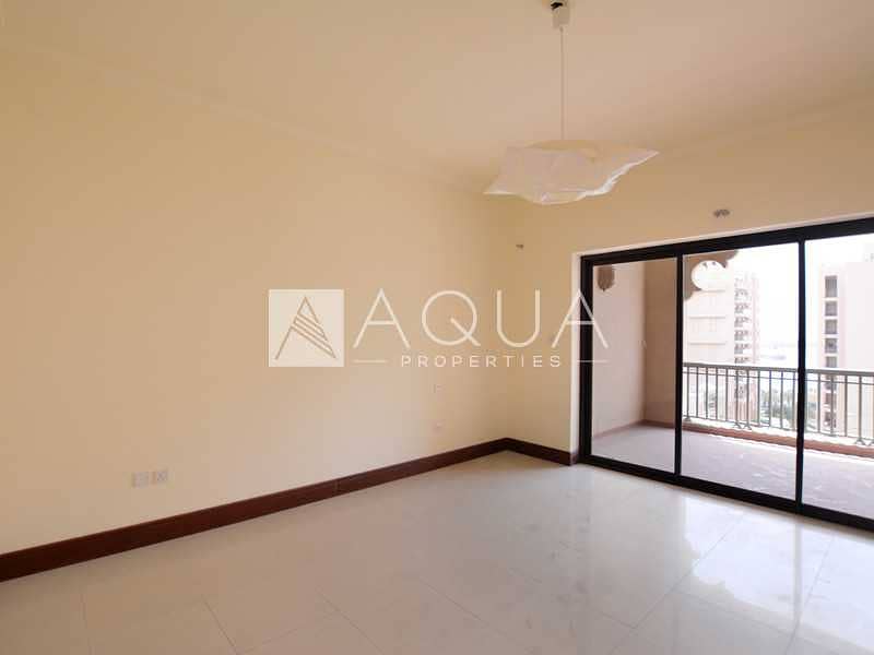 7 Top Floor | Spacious 2 bed | Vacant Now