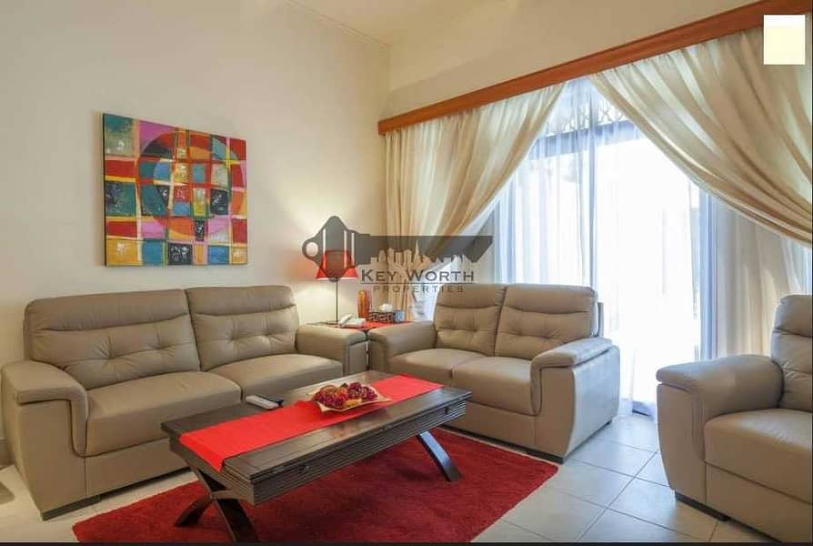 Furnished & Bright 2BR | Large private garden | Ground floor unit !