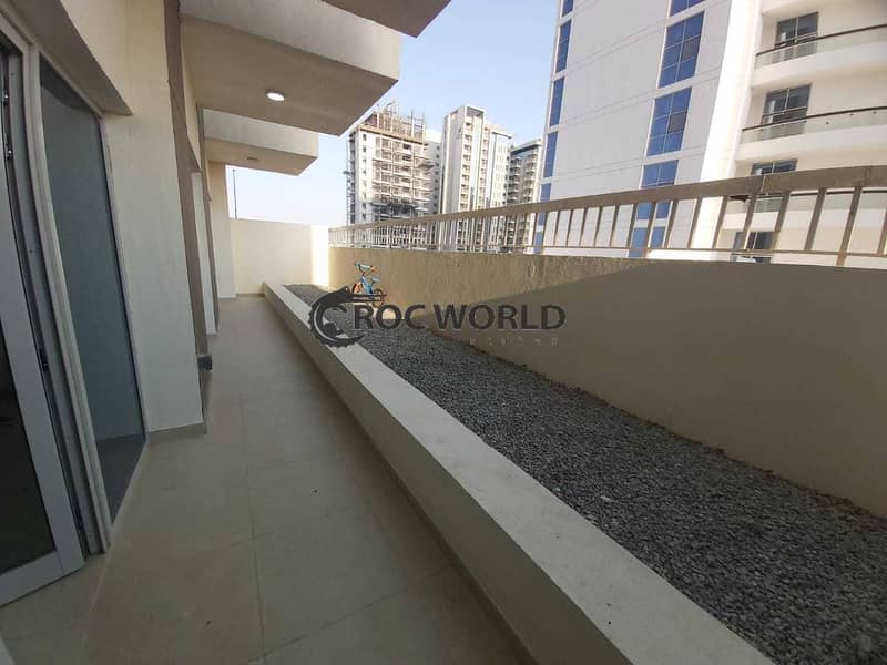 Fully Furnished | Chiller Free | Near to Metro Fully Furnished | Chiller Free | Near to Metro