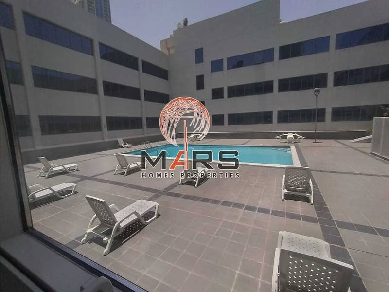 2 bedroom near Dubai Mall Metro and Citywall