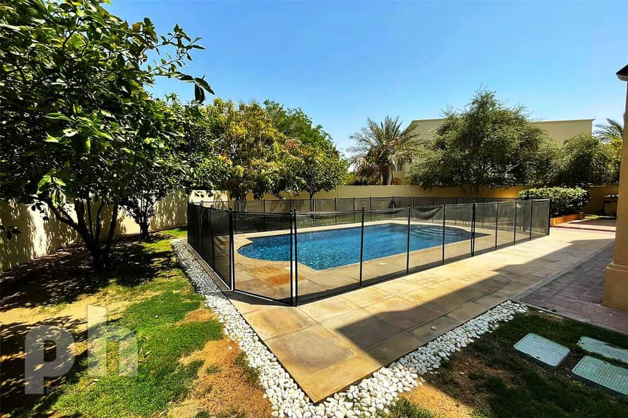 6 Excellent Location | Private Pool