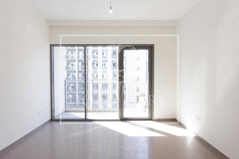 New Listing | Beautiful View | Modern Style Unit New Listing | Beautiful View | Modern Style Unit