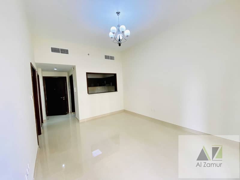 3 12 Cheques 30 Days Free well maintained One Bedroom 35K AED