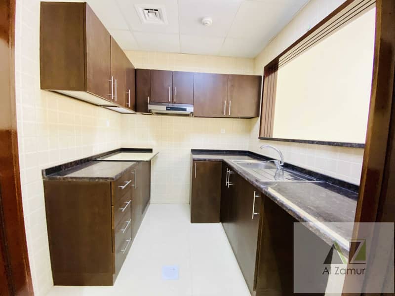 12 12 Cheques 30 Days Free well maintained One Bedroom 35K AED