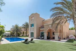 EXCLUSIVE A1 STUNNING LAKE AND GOLF VIEWS